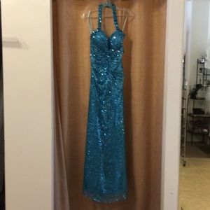 Prom dress NWT